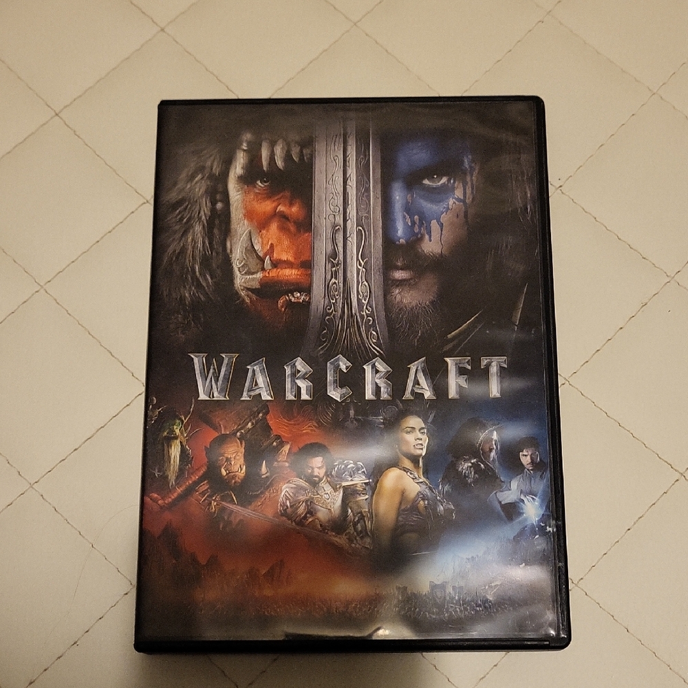 Warcraft Movie Poster - Black and Blue